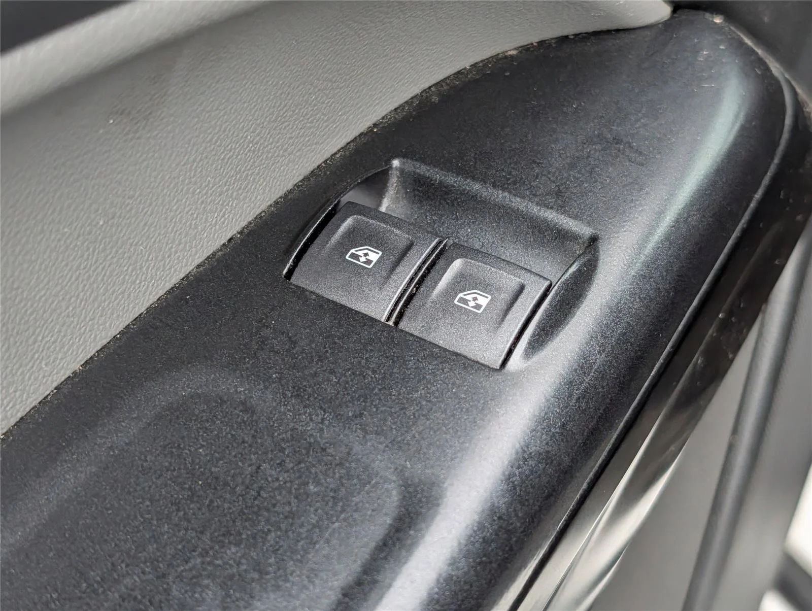 Used 2020 SUMMIT WHITE Chevrolet 2WD Work Truck image 15