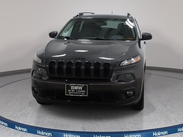 Used 2016 Granite Crystal Metallic Clearcoat Jeep Limited image 3
