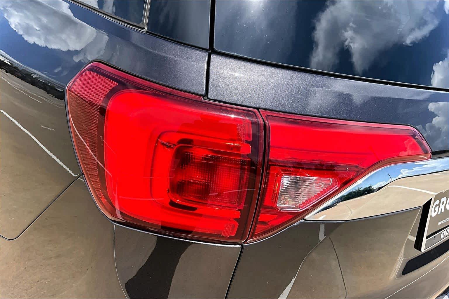 Used 2019 Iridium Metallic GMC Denali image 29