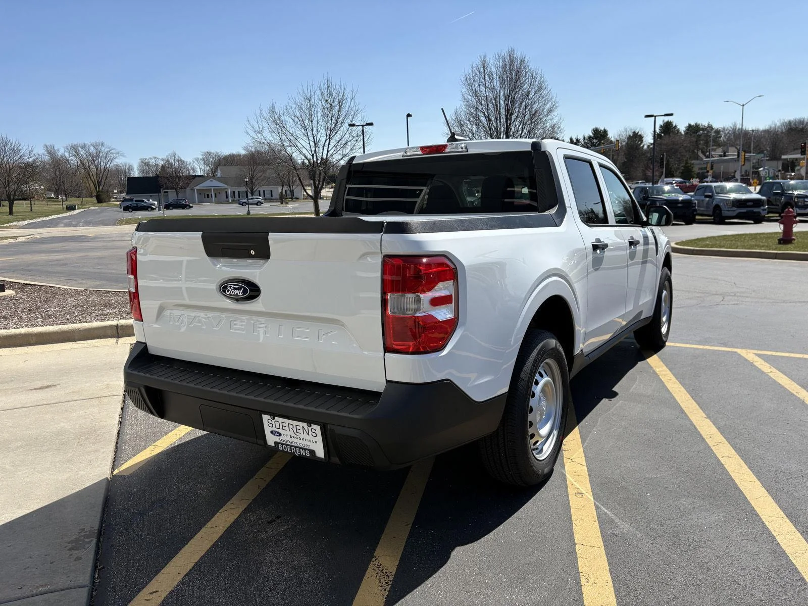New 2026 Oxford White Ford XL image 6