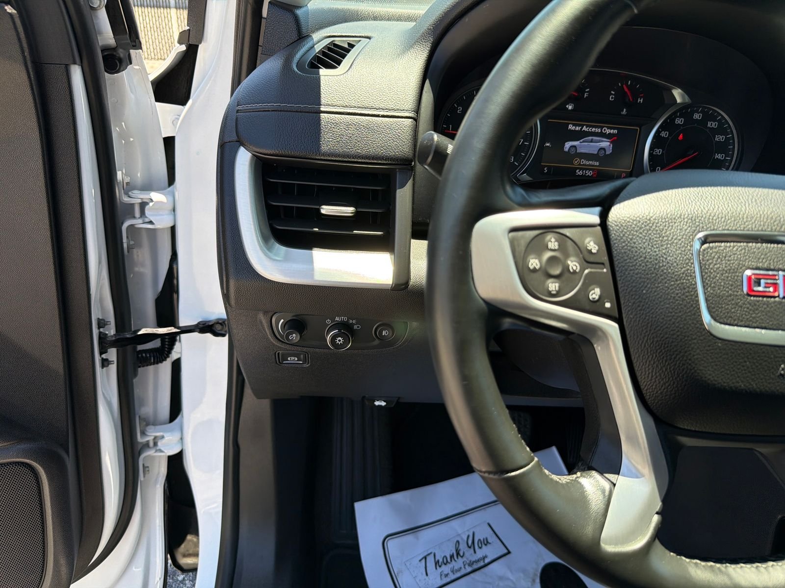 Used 2024 White GMC SLT image 16