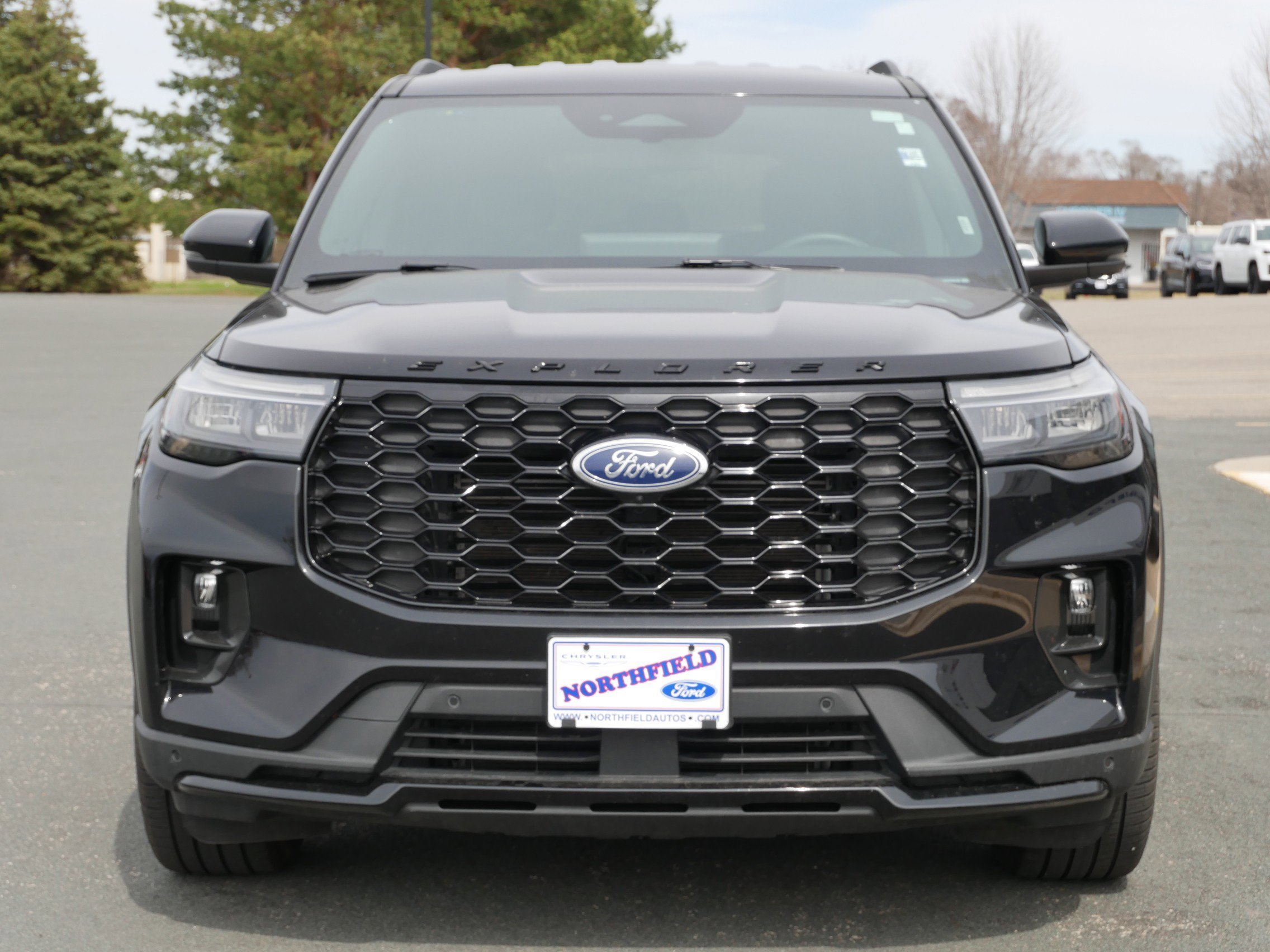 View vehicle photo 3