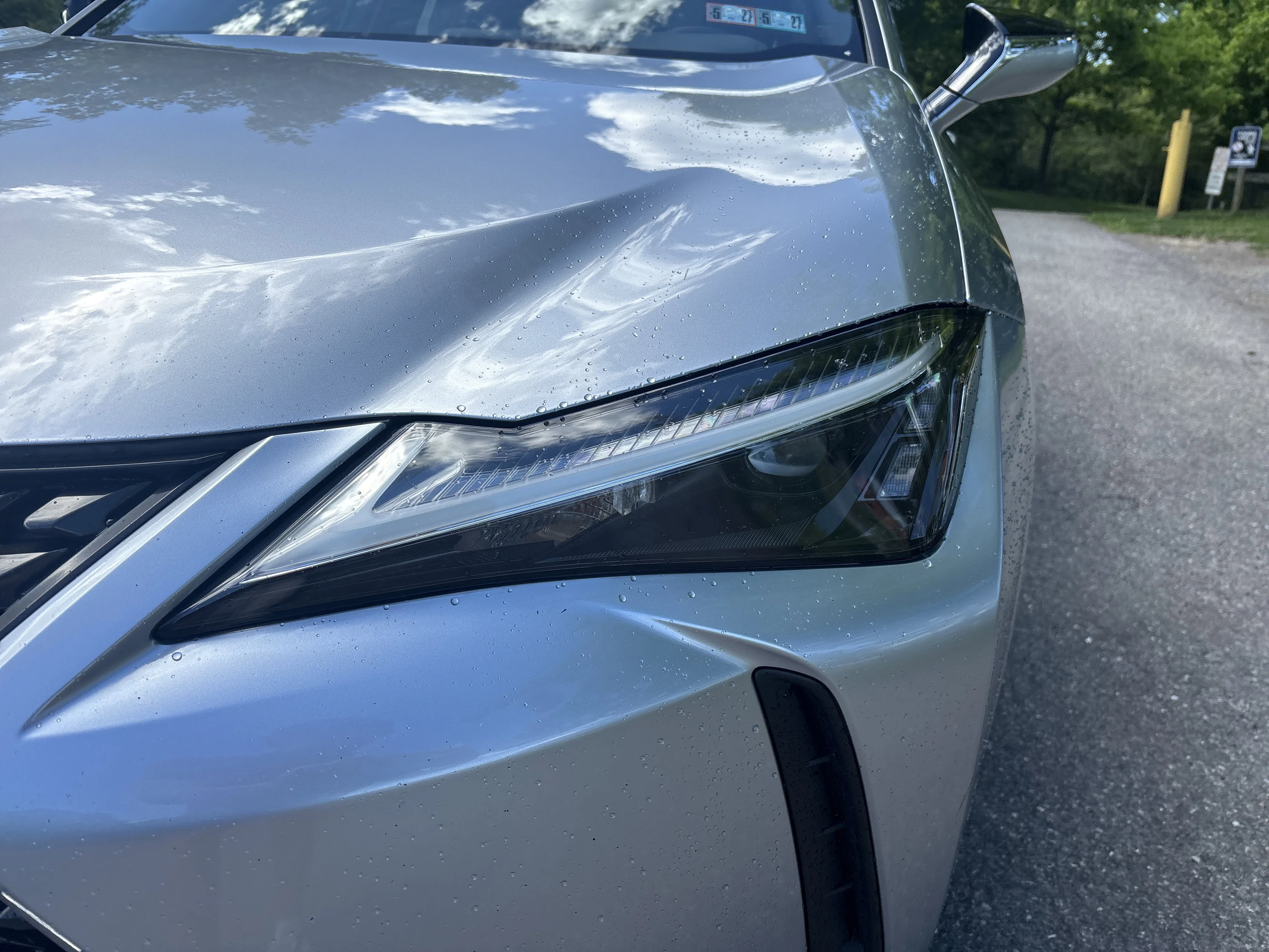 Used 2024 Iridium Lexus UX 250h Premium image 10