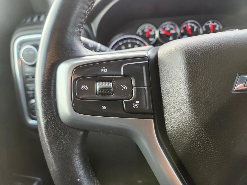 Used 2022 Silver Chevrolet Trail Boss Crew 4X4 image 18