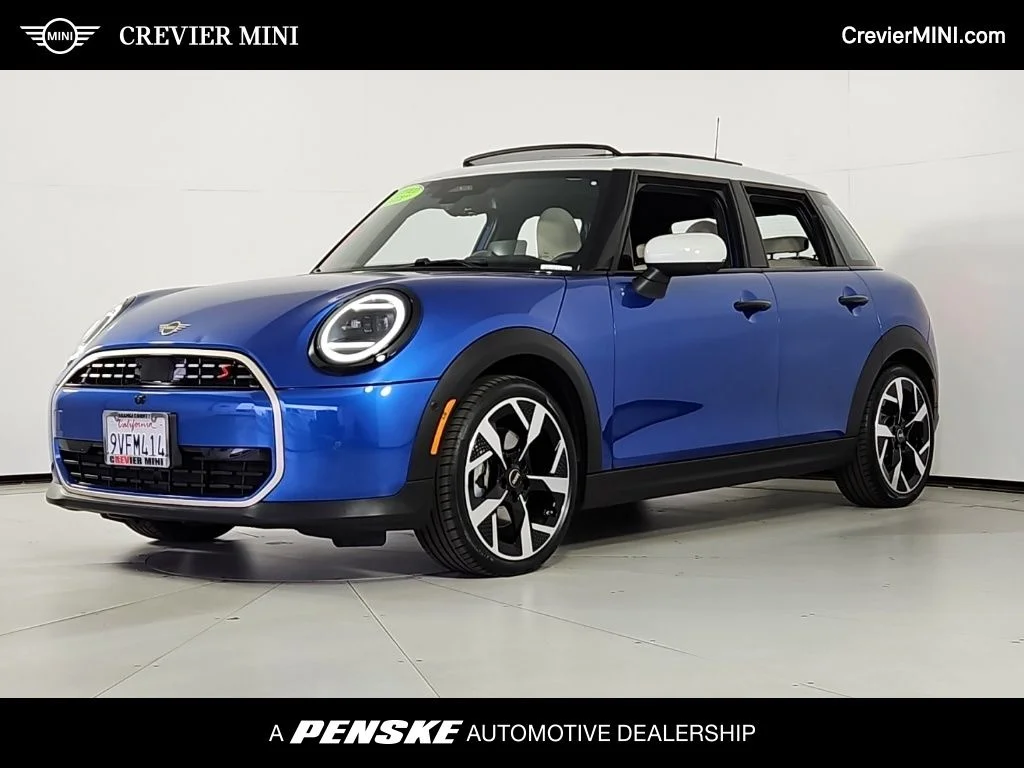 2026 MINI Hardtop Cooper S's photo