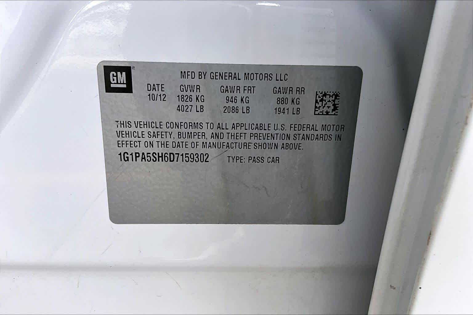 Used 2013 Summit White Chevrolet LS image 33