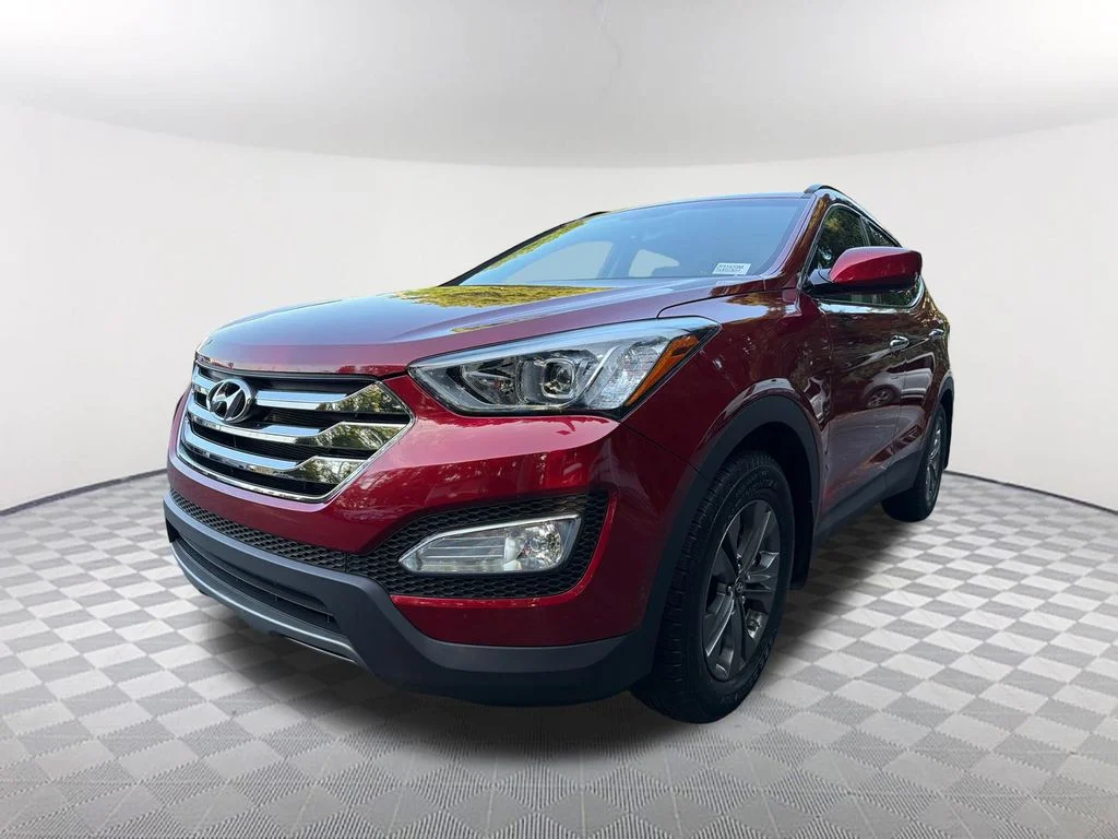 Used 2014 Red Hyundai Base image 1