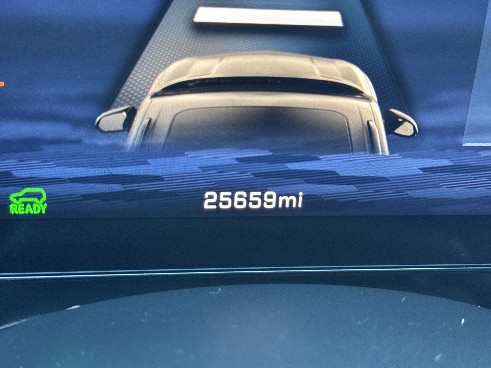 2024 Chevrolet Equinox EV LT - Photo 12