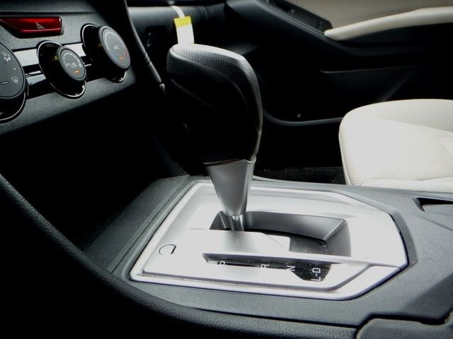 Used 2021 White Subaru Base image 14