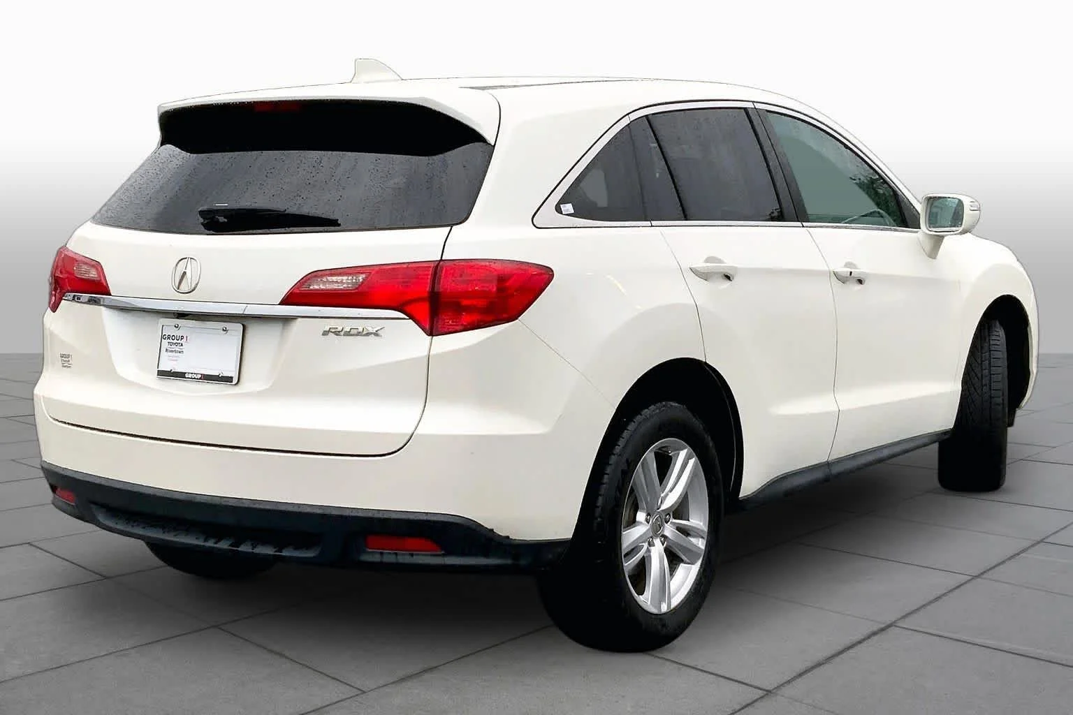 Used 2015 White Diamond Pearl Acura  image 12