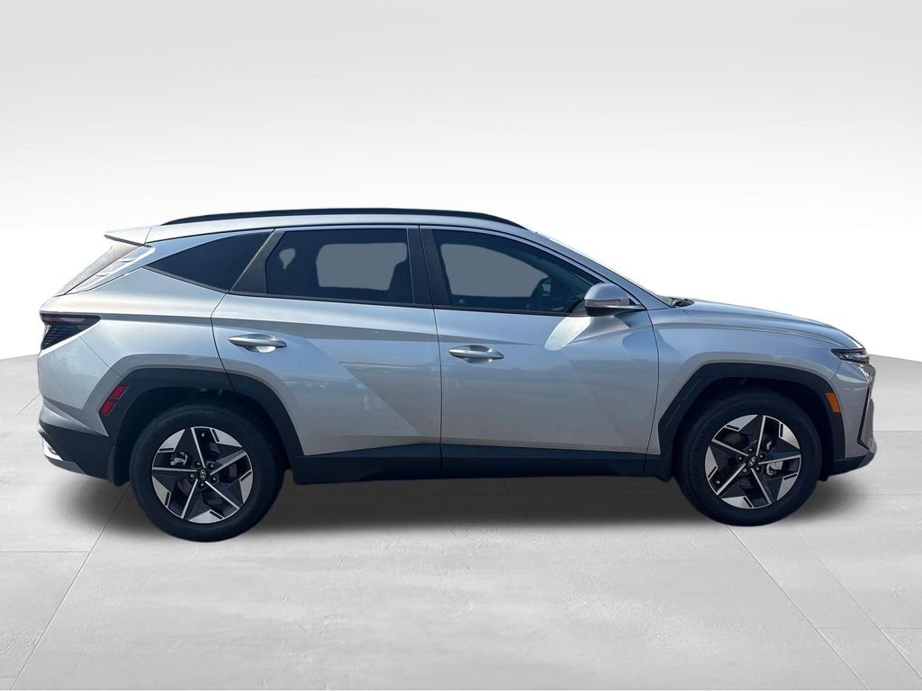 Certified Used 2025 Silver Hyundai SEL Convenience image 6