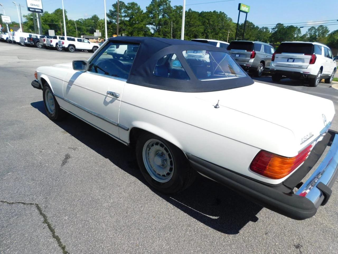 Used 1980 White Mercedes-Benz Convertible image 6