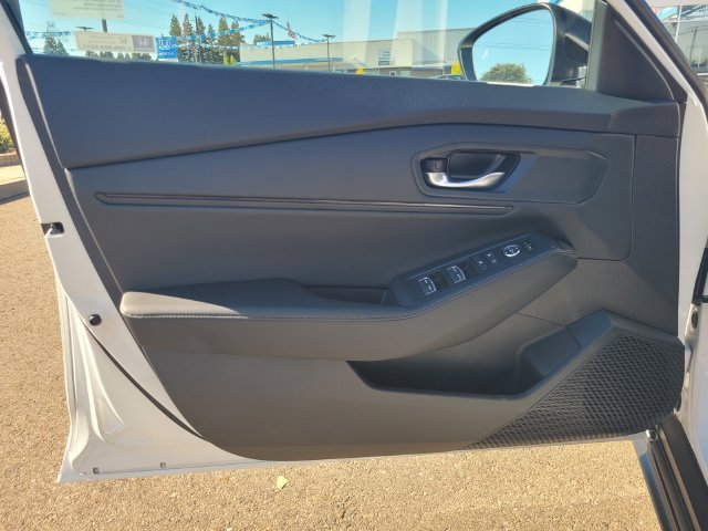 Used 2026  Honda Sport image 18