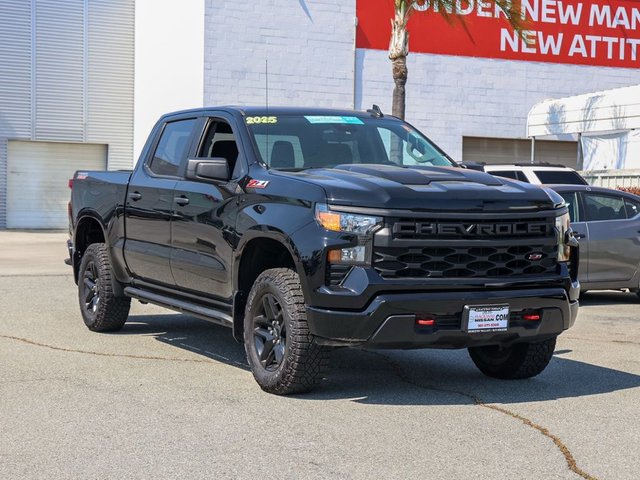 2025 Chevrolet Silverado 1500 Custom Trail Boss