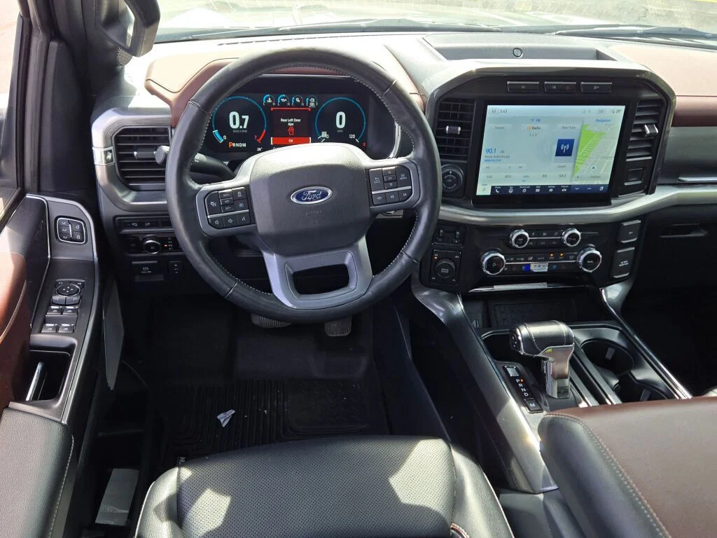 Used 2023 Gray Ford Lariat image 21
