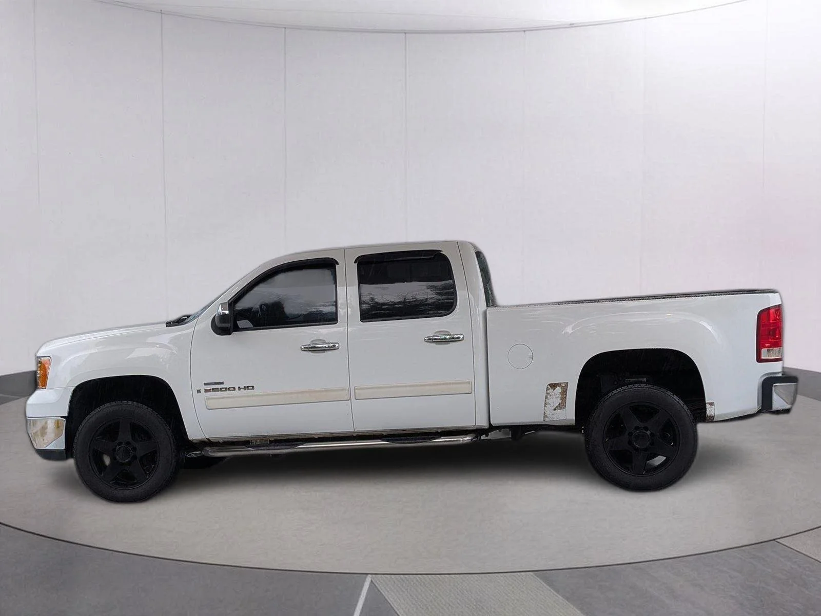Used 2007 Summit White GMC SLE2 image 3