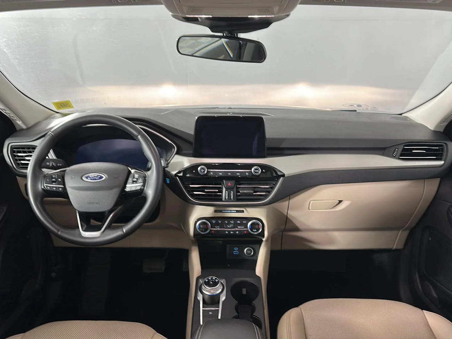 Used 2021 Desert Gold Ford SEL image 2
