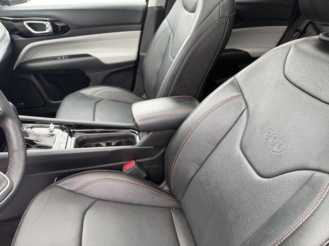 Certified Used 2022 Gray Jeep Limited image 14