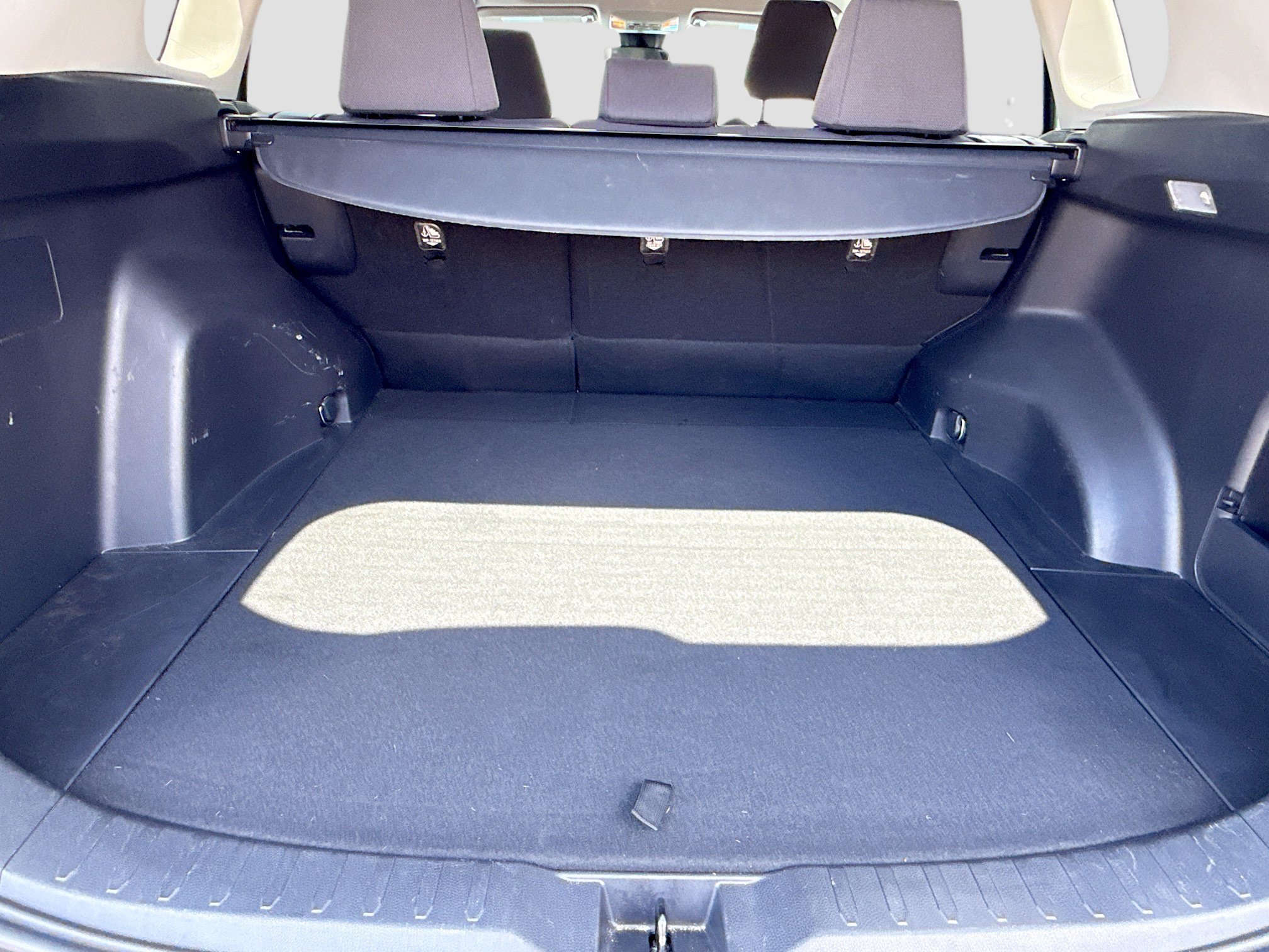 Used 2019 Blue Flame Toyota XLE image 12