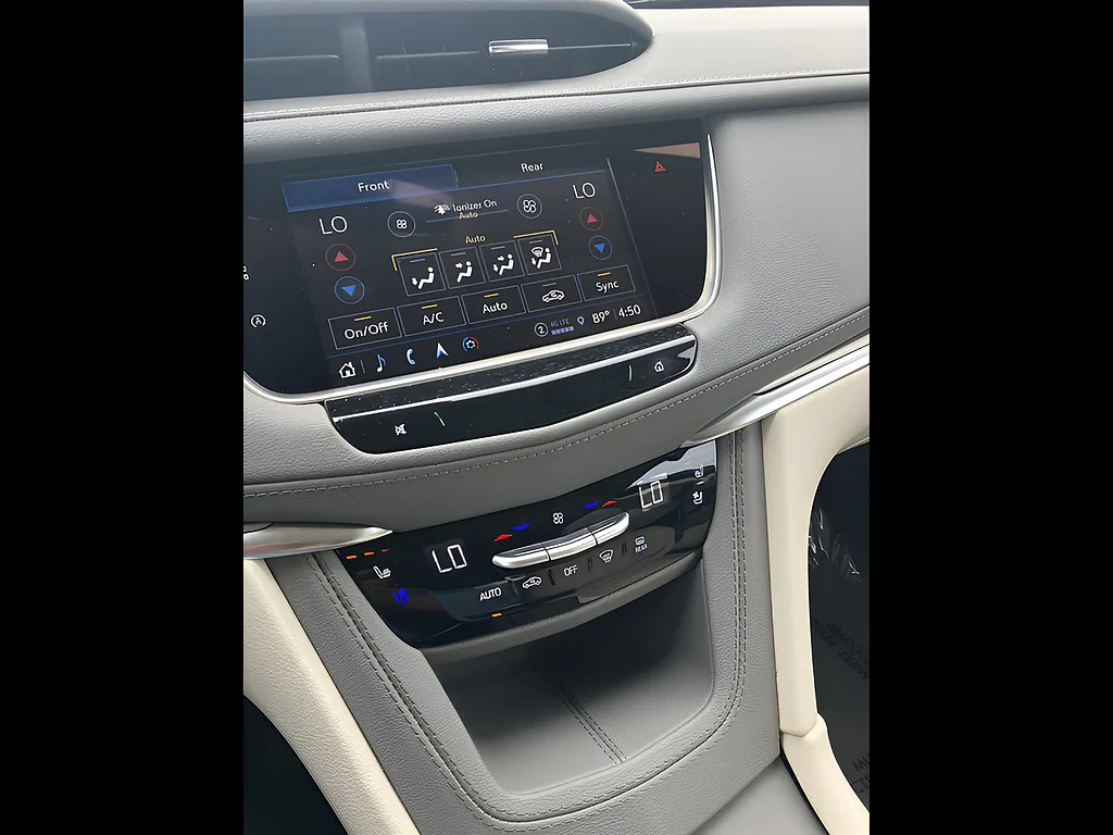Certified Used 2024 Crystal White Tricoat Cadillac Premium Luxury image 14