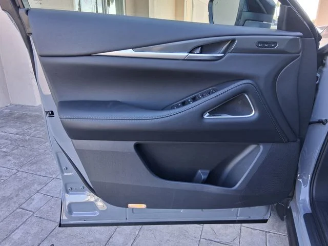 New 2027 HARBOR GRAY INFINITI Luxe FWD image 15