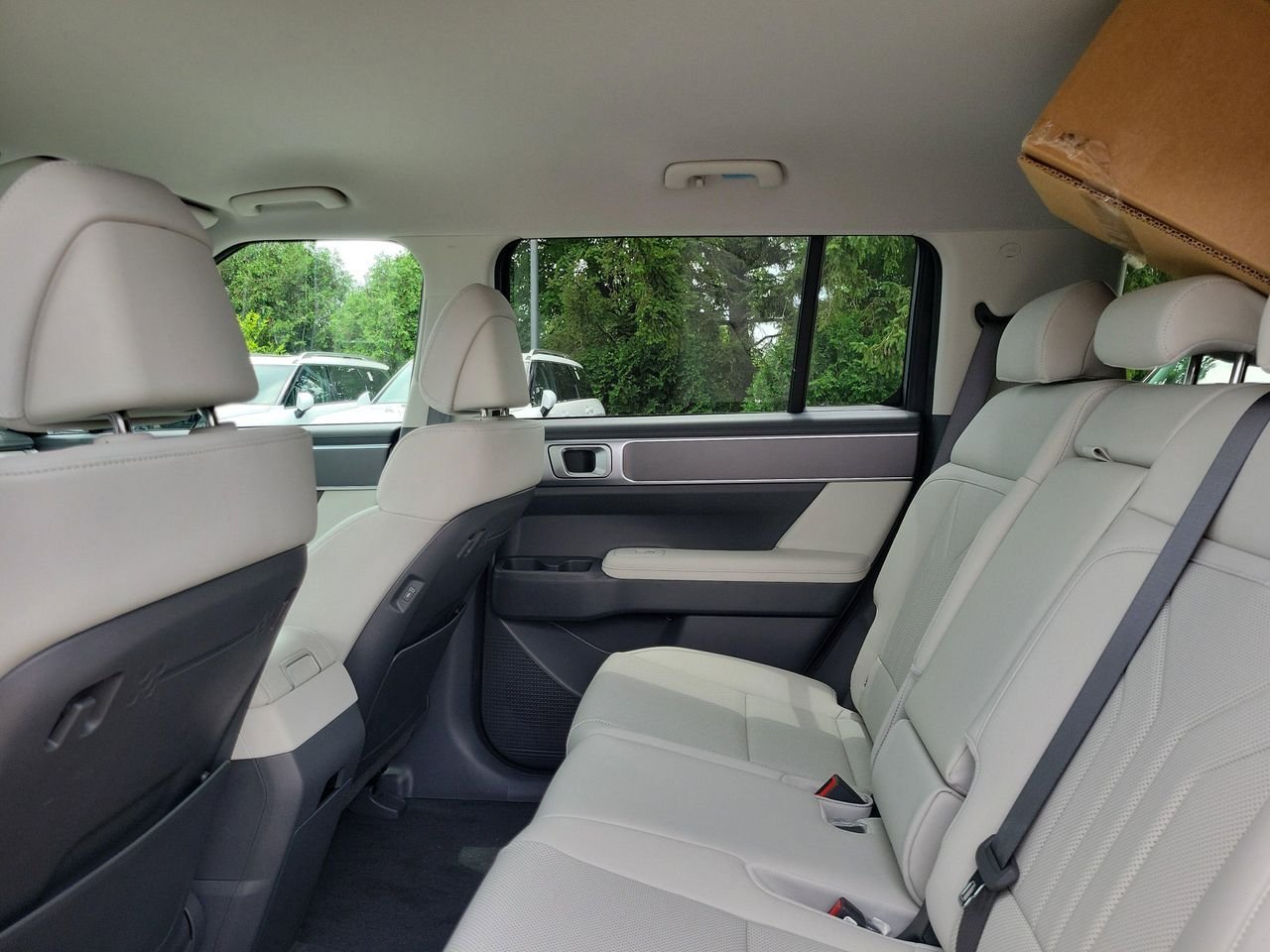 New 2026 Atlantis Blue Hyundai SEL image 11