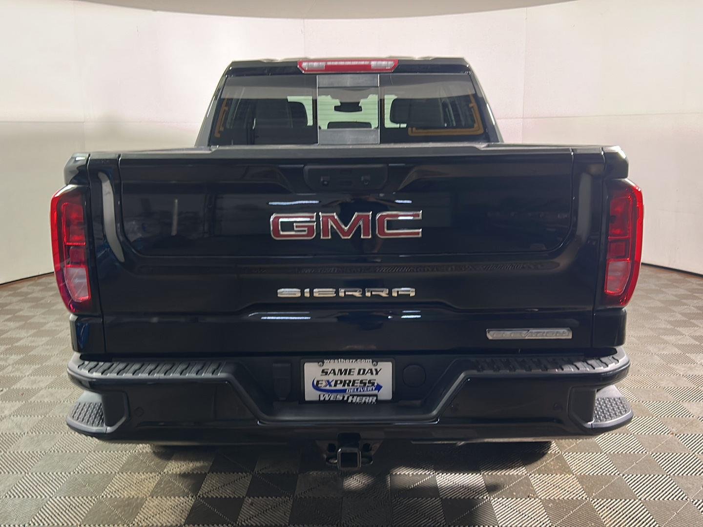 Used 2024 Onyx Black GMC Elevation image 7
