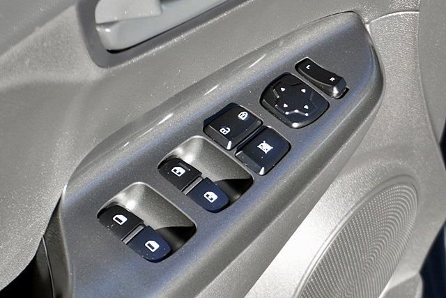 Used 2023 Gray Hyundai SEL image 21