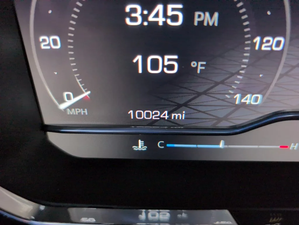 Certified Used 2024 White GMC Elevation image 31