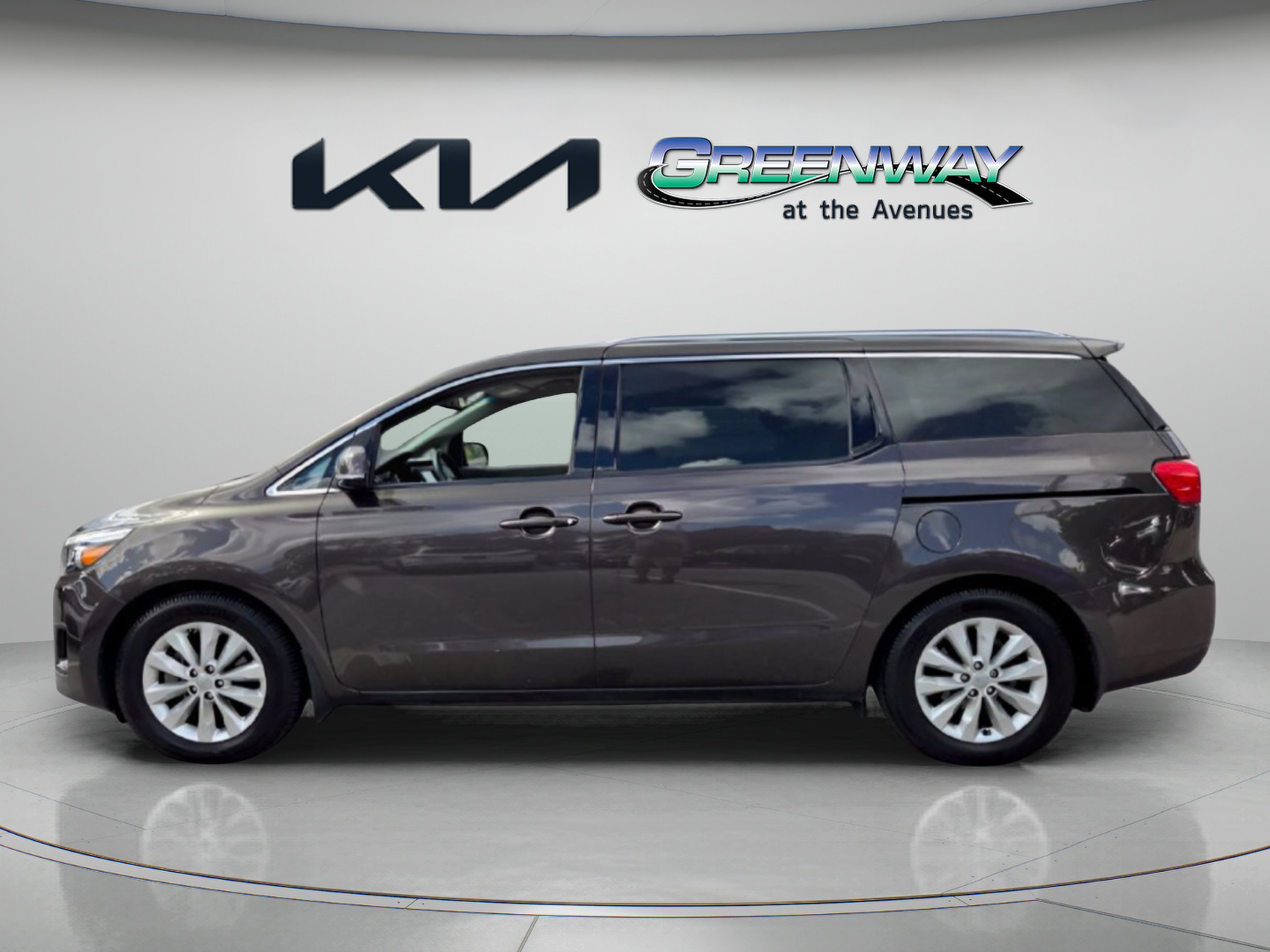 Used 2017 Titanium Bronze Kia EX image 4