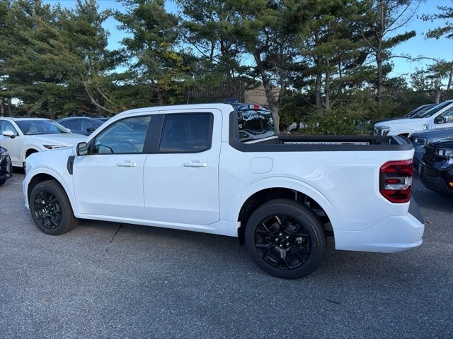 New 2025 Oxford White Ford Lobo™ image 5