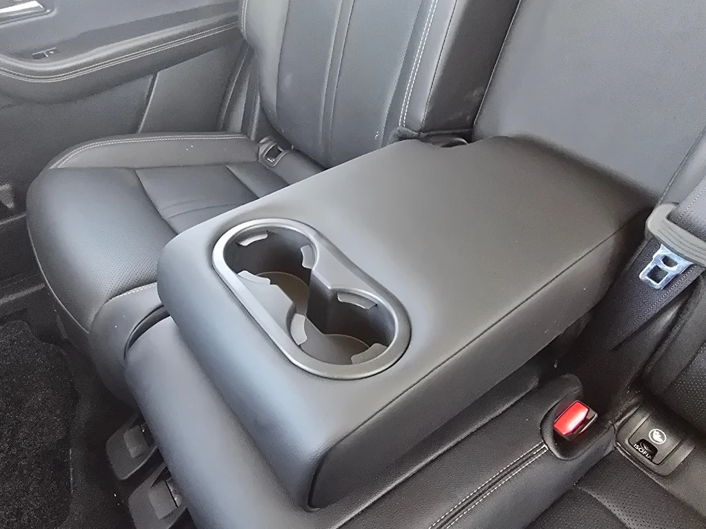 Used 2025 Rhodium White Premium Mazda Premium Package image 30