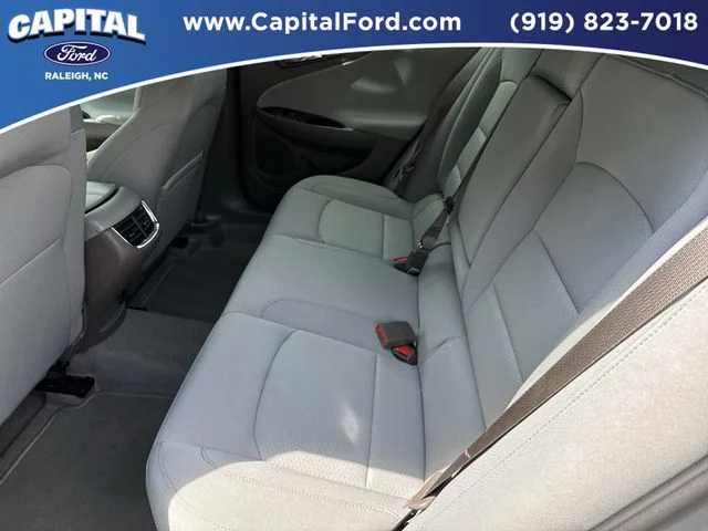 Used 2024 Gray Chevrolet LT image 18