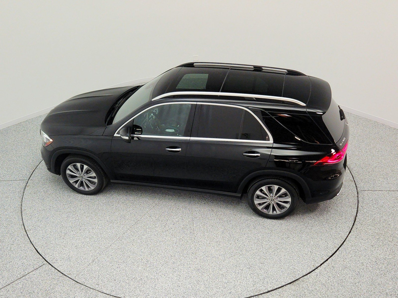 Used 2023 Black Mercedes-Benz GLE 450 4MATIC® SUV image 30