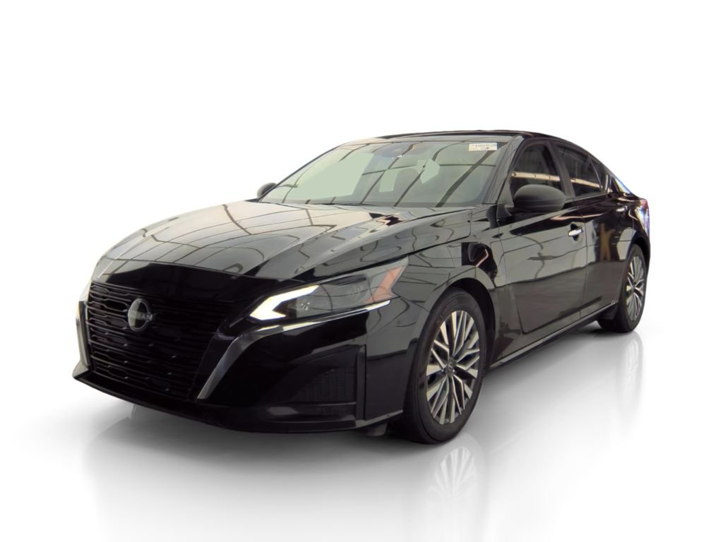 Used 2025 Black Nissan 2.5 SV image 1