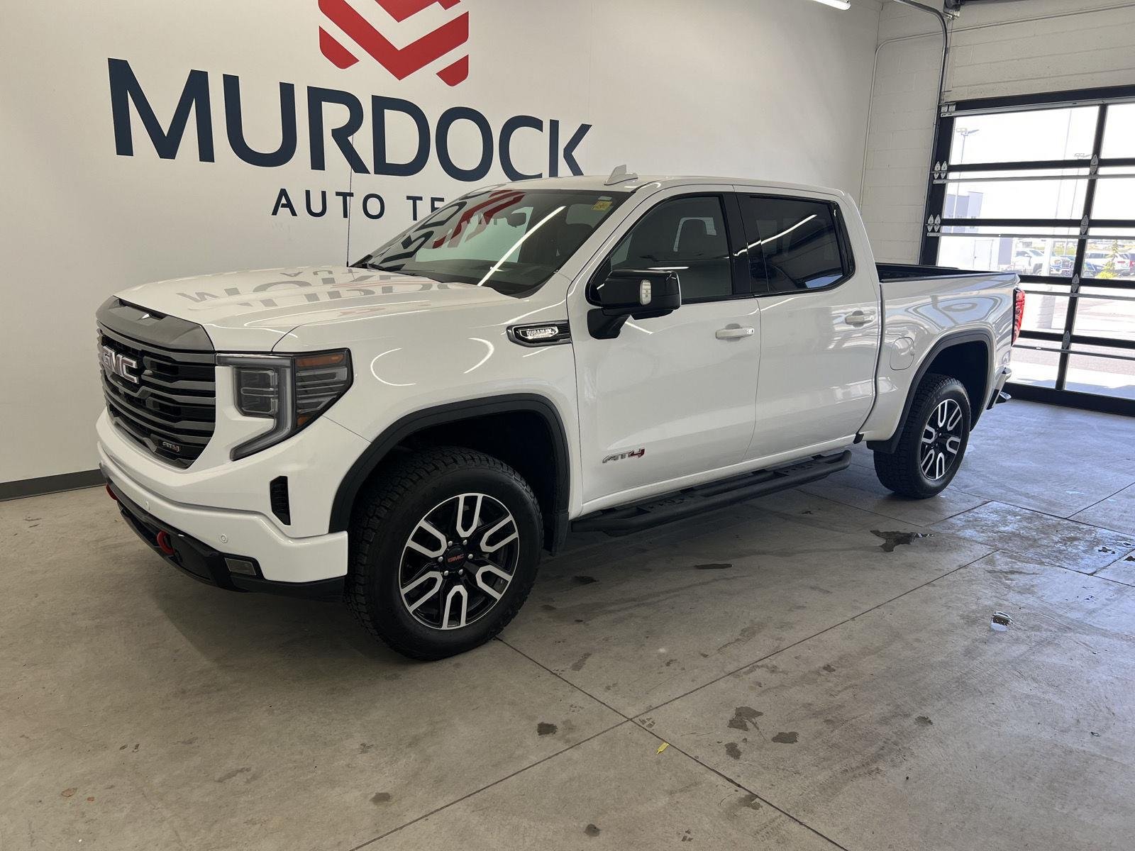 2022 GMC Sierra 4WD Crew Cab Short Box AT4's photo