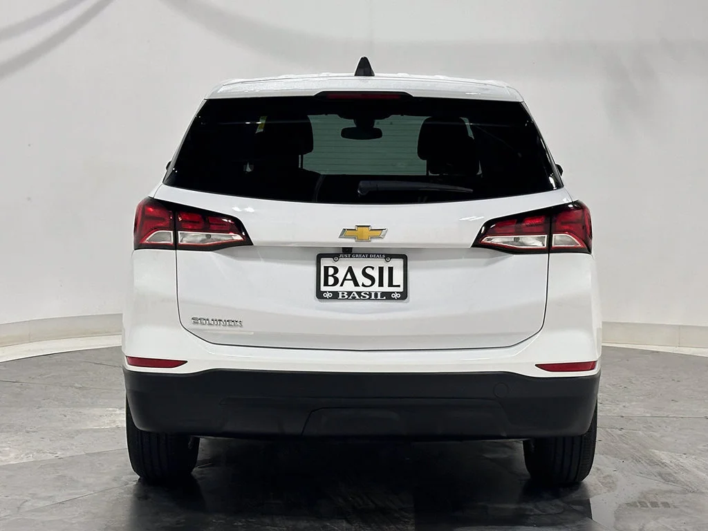 Used 2024 Summit White Chevrolet LS image 12