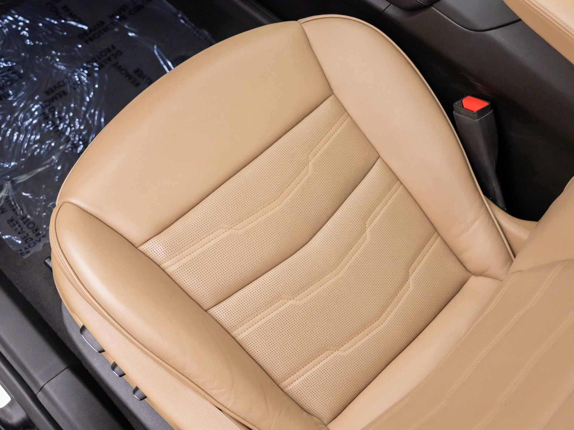 Used 2025 Black Cadillac Premium Luxury image 14