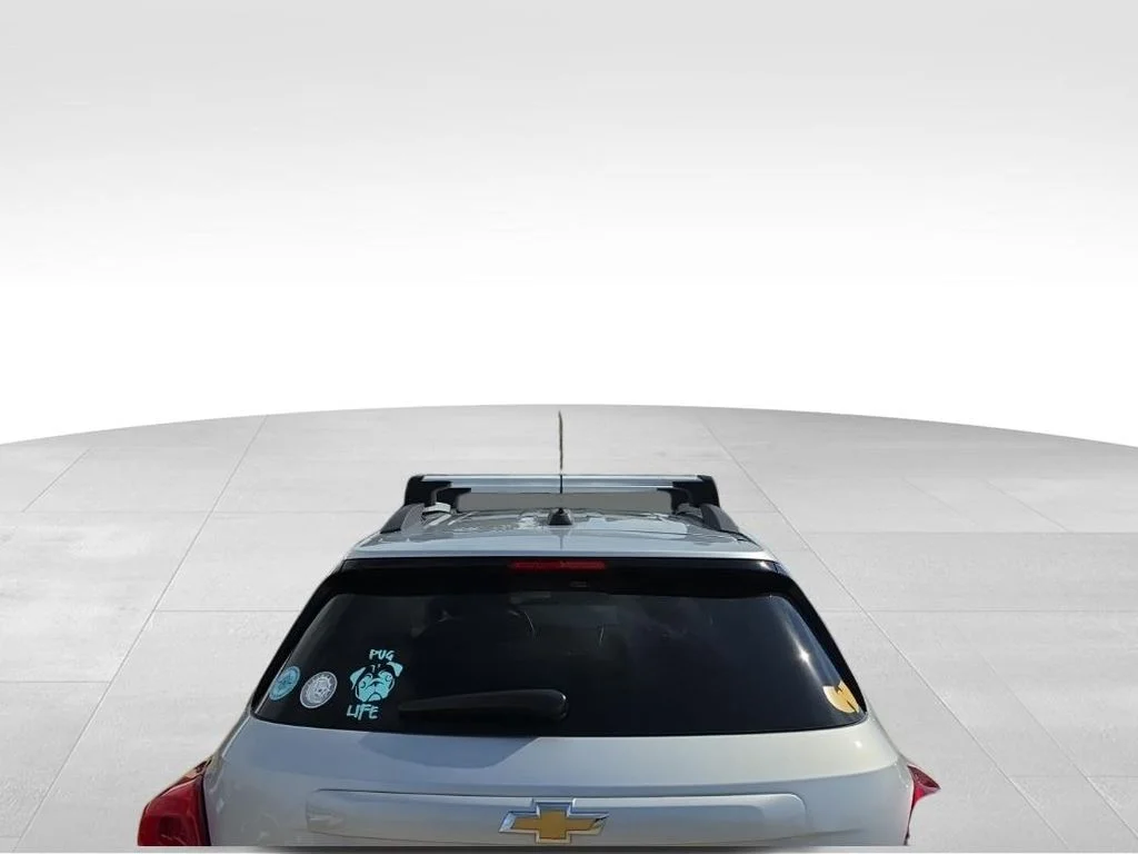 Used 2021 Silver Chevrolet LT image 8