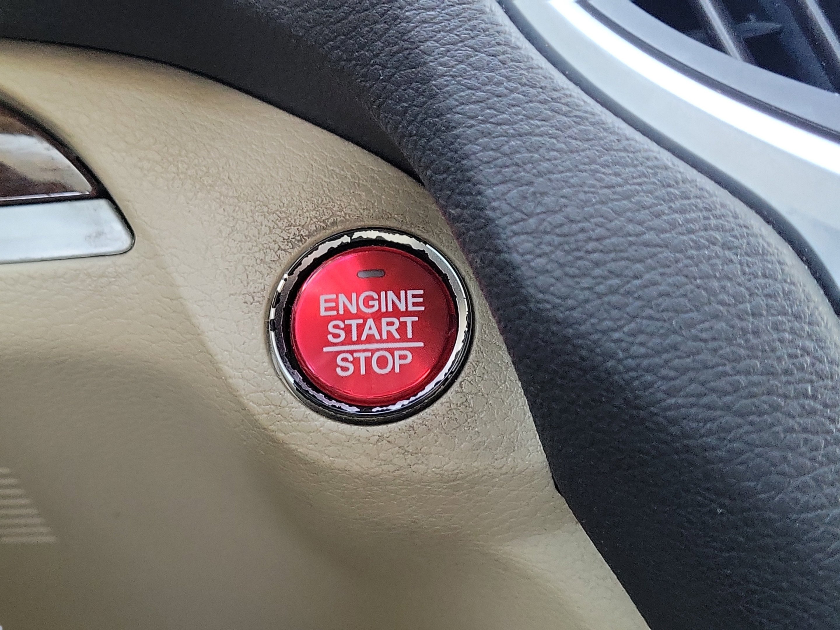 Used 2019 Platinum White Pearl Acura 3.5L Technology Pkg image 16