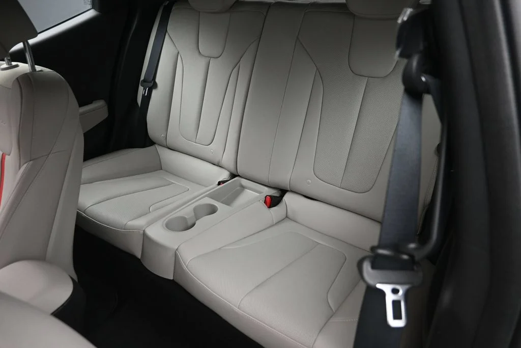 Used 2019 Silver Hyundai Turbo Ultimate image 12