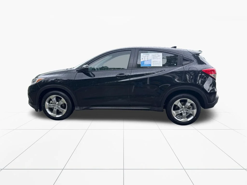 Certified Used 2022 Crystal Black Pearl Honda LX image 4