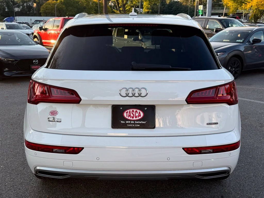 Used 2019 Ibis White Audi 2.0T Premium Plus image 9