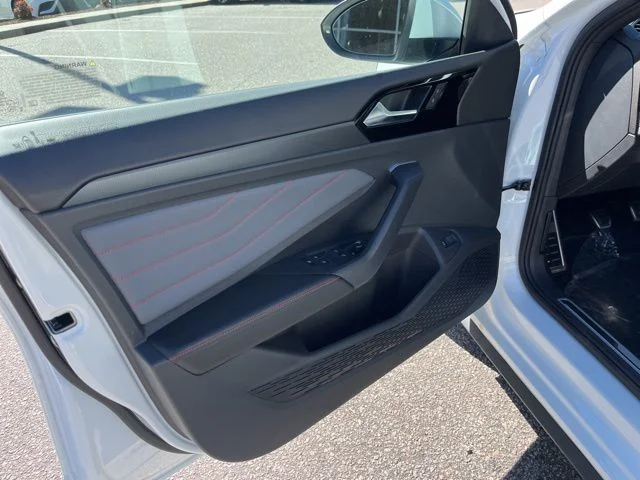 New 2026 White Volkswagen 2.0T Autobahn image 5