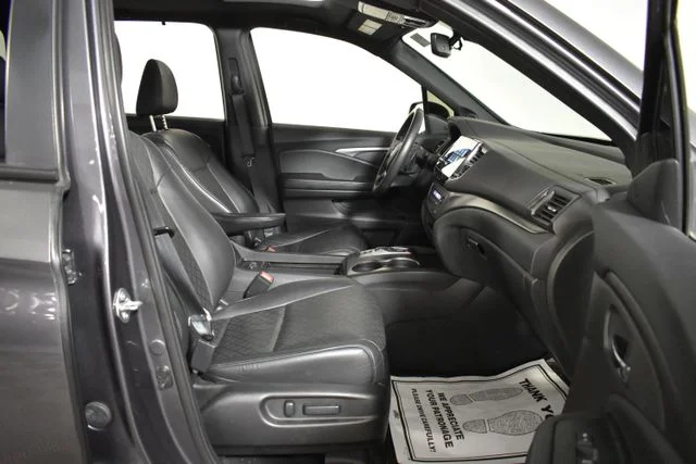 Used 2020 Gray Honda EX-L image 33