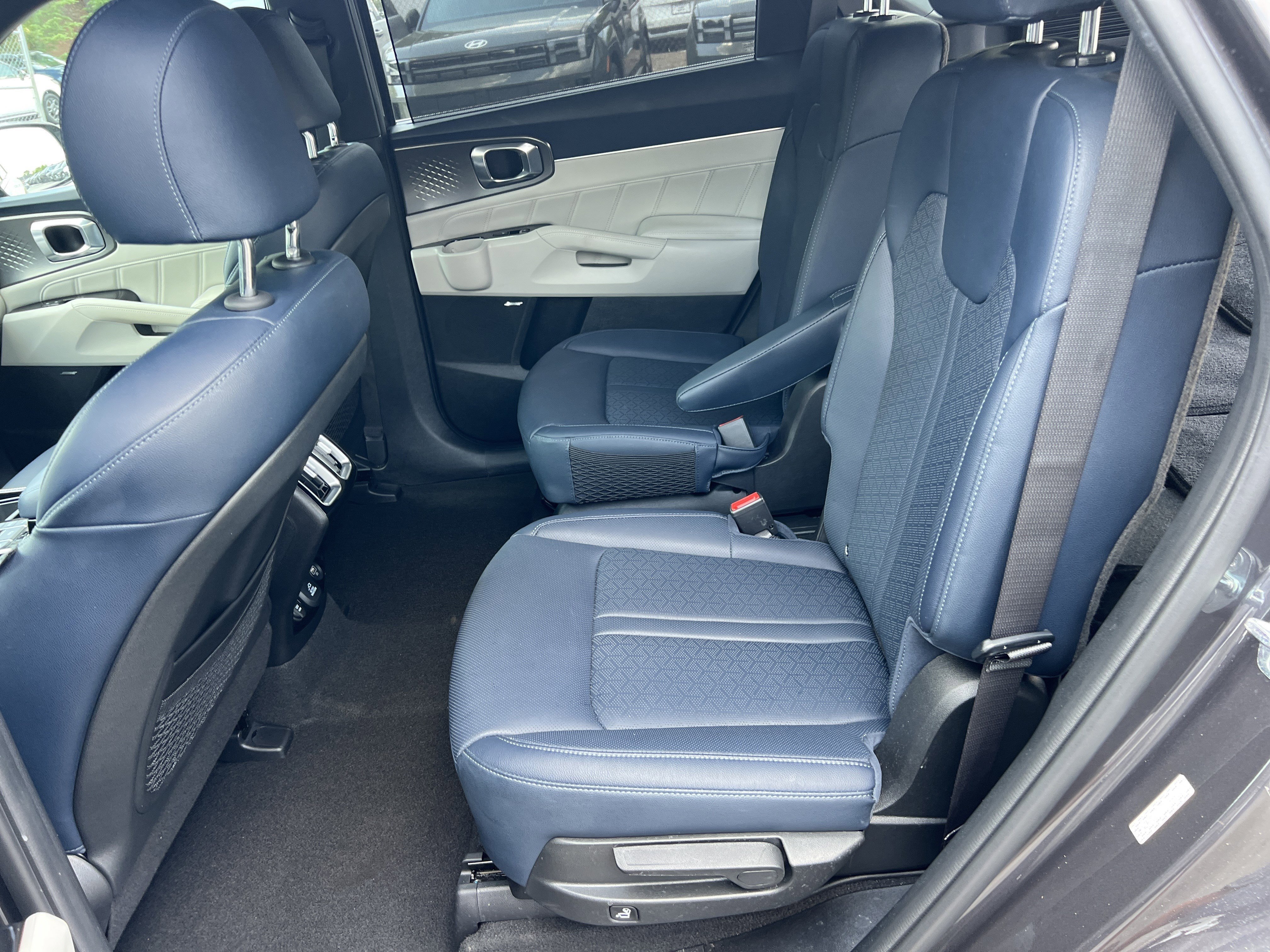 Certified Used 2023 Platinum Graphite Kia SX Prestige image 20