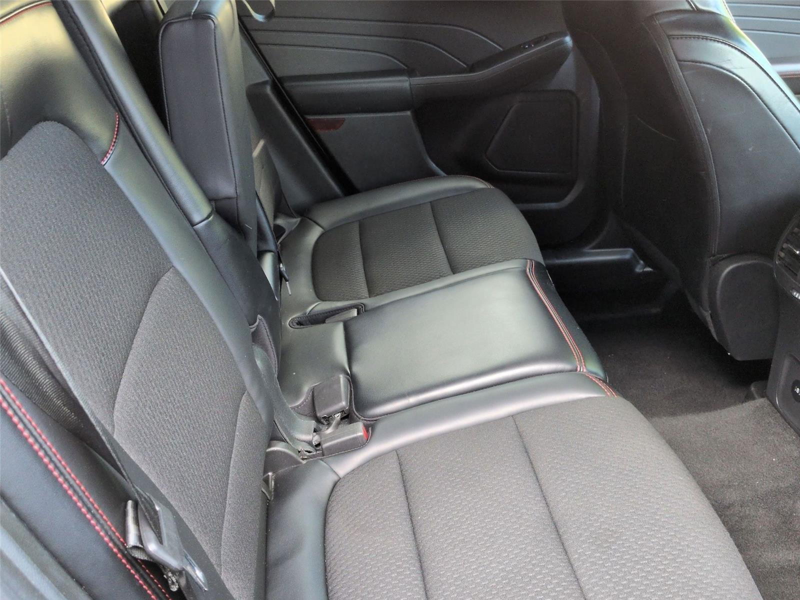 Used 2024  Ford ST-Line image 32