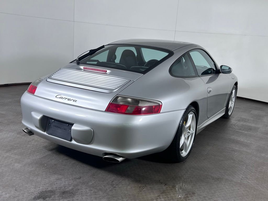 Used 2003  Porsche Carrera image 7