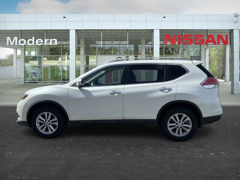 Used 2015 Nissan Rogue SV with VIN 5N1AT2MT6FC893354 for sale in Winston-Salem, NC