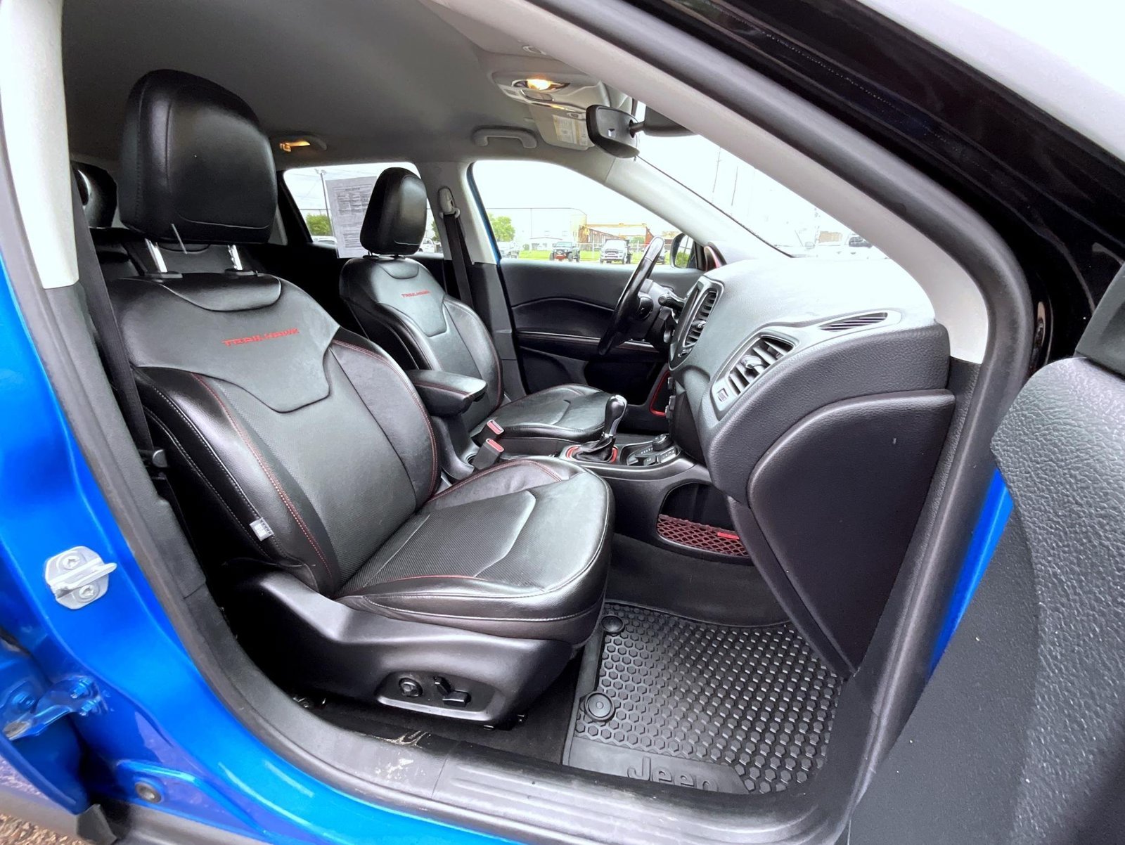 Used 2021 Blue Jeep Trailhawk image 16